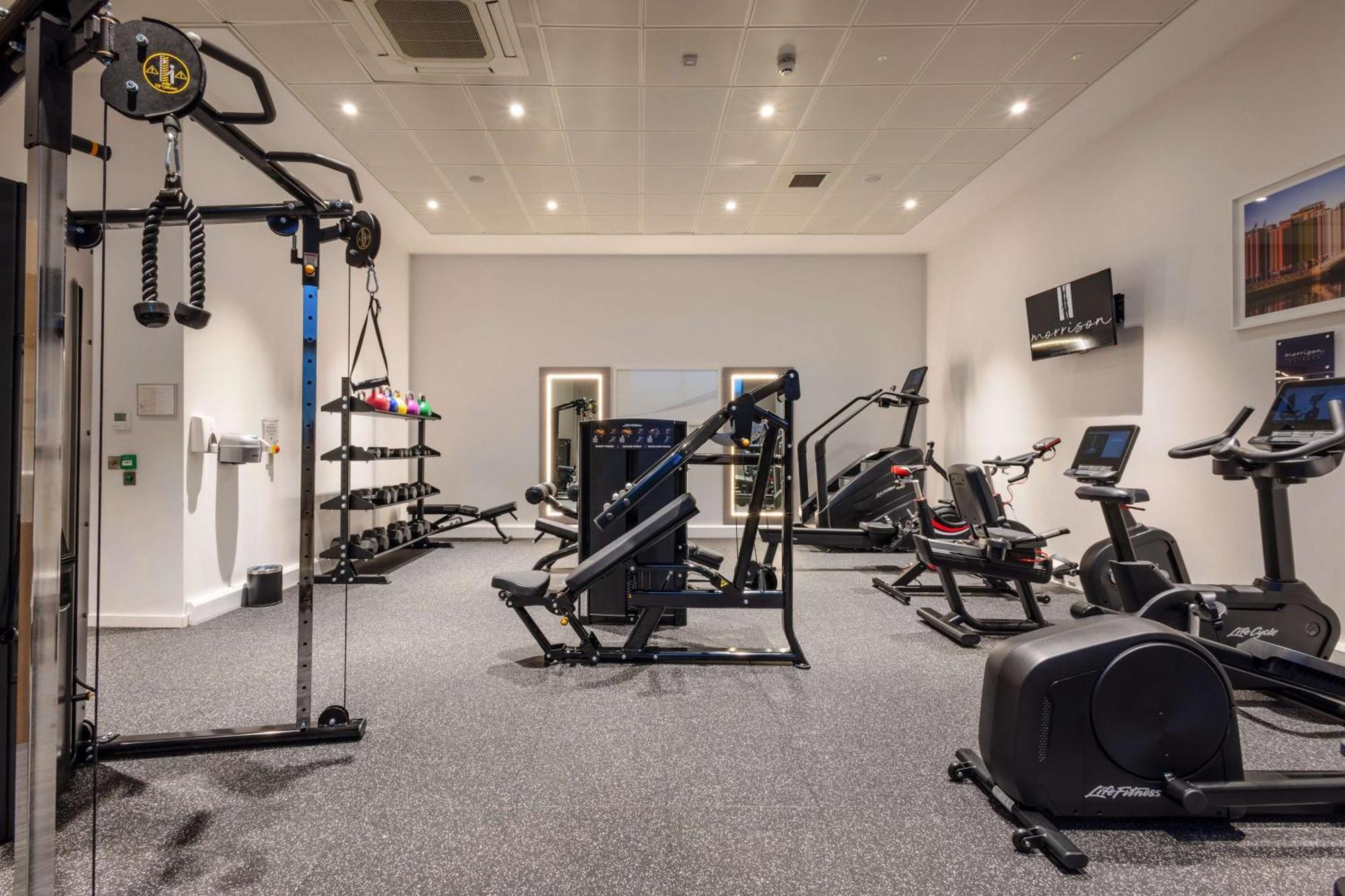 ذا موريسون دبلن - أحد فنادق دبل تري باي هيلتون المظهر الخارجي الصورة The gym at the hotel