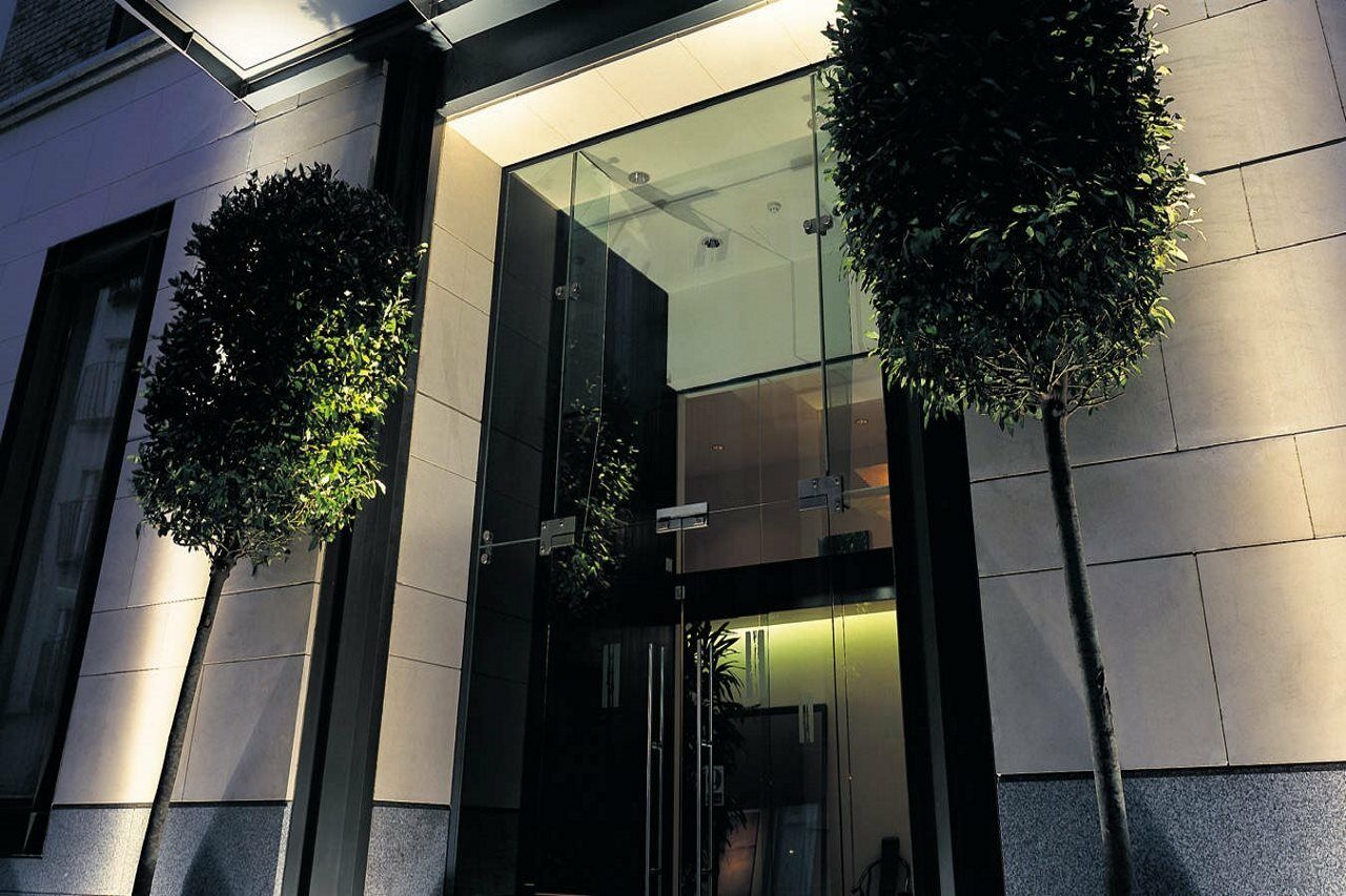 ذا موريسون دبلن - أحد فنادق دبل تري باي هيلتون المظهر الخارجي الصورة Entrance to the hotel